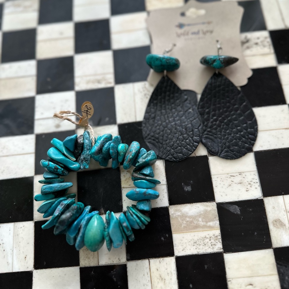 Jewelry Set Boho Western Turquoise Bracelet Earrings Black Leather Dangle